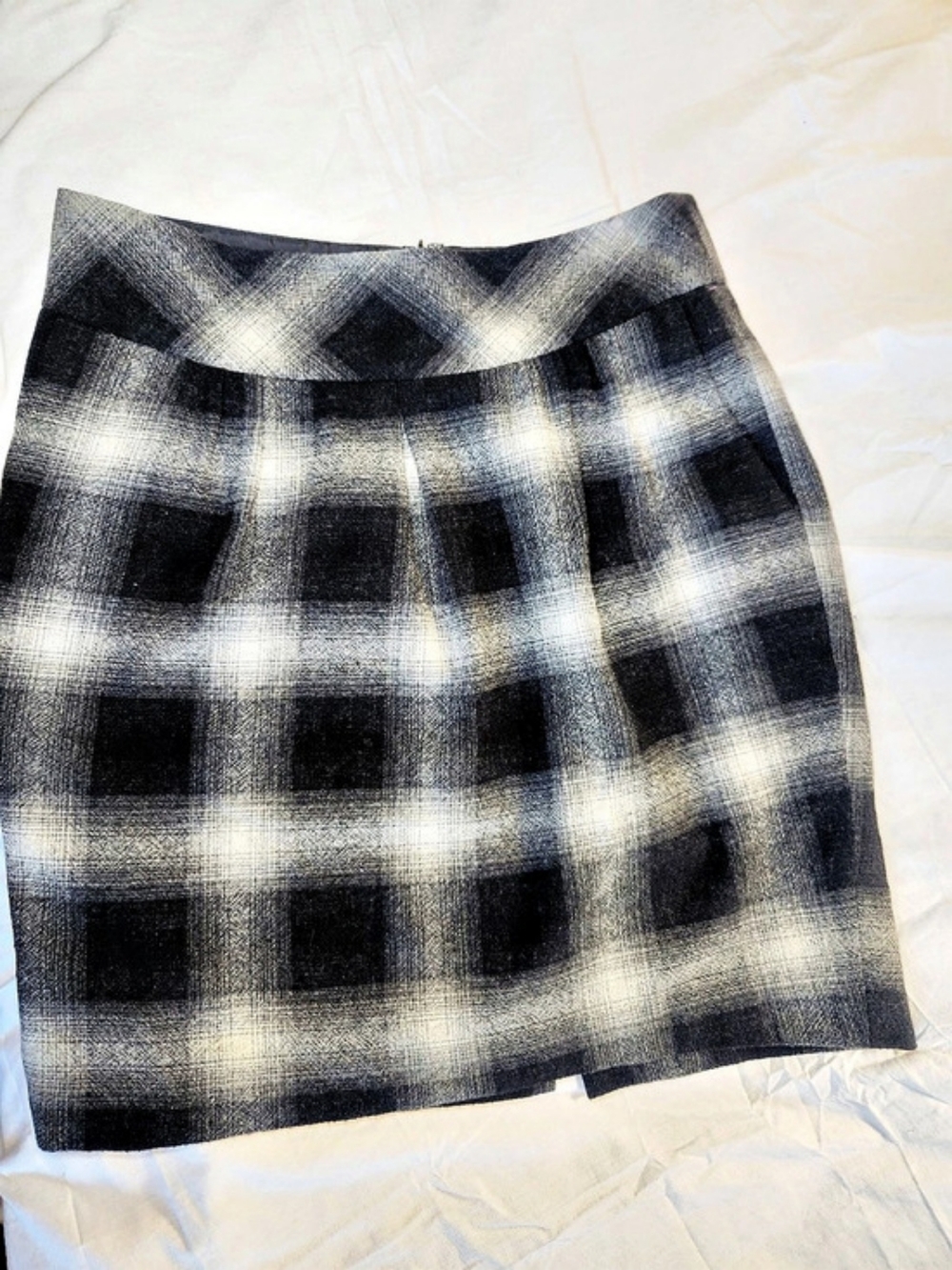 Ann Taylor LOFT Plaid Wool Blend Mini Skirt Size 6P
